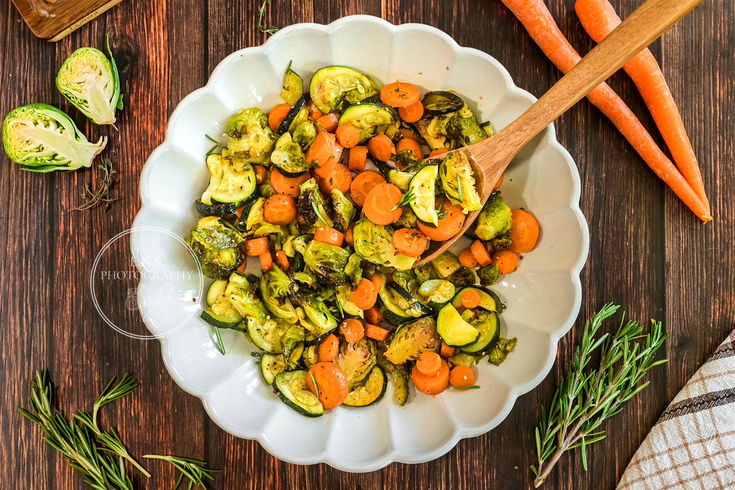 ROASTED MAPLE GARLIC PORK LOIN + ROASTED GARLIC VEGGIES BUNDLE