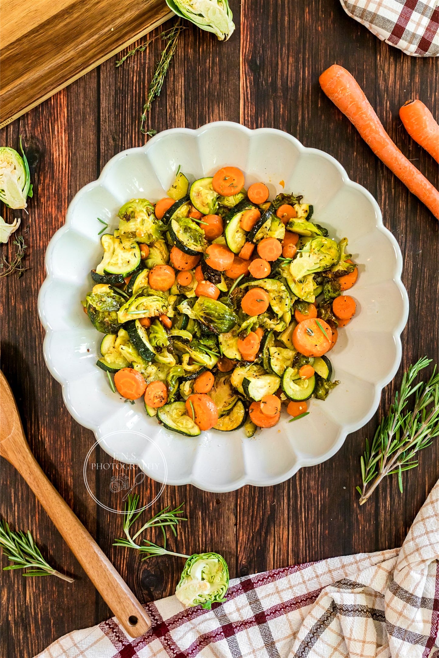 ROASTED MAPLE GARLIC PORK LOIN + ROASTED GARLIC VEGGIES BUNDLE