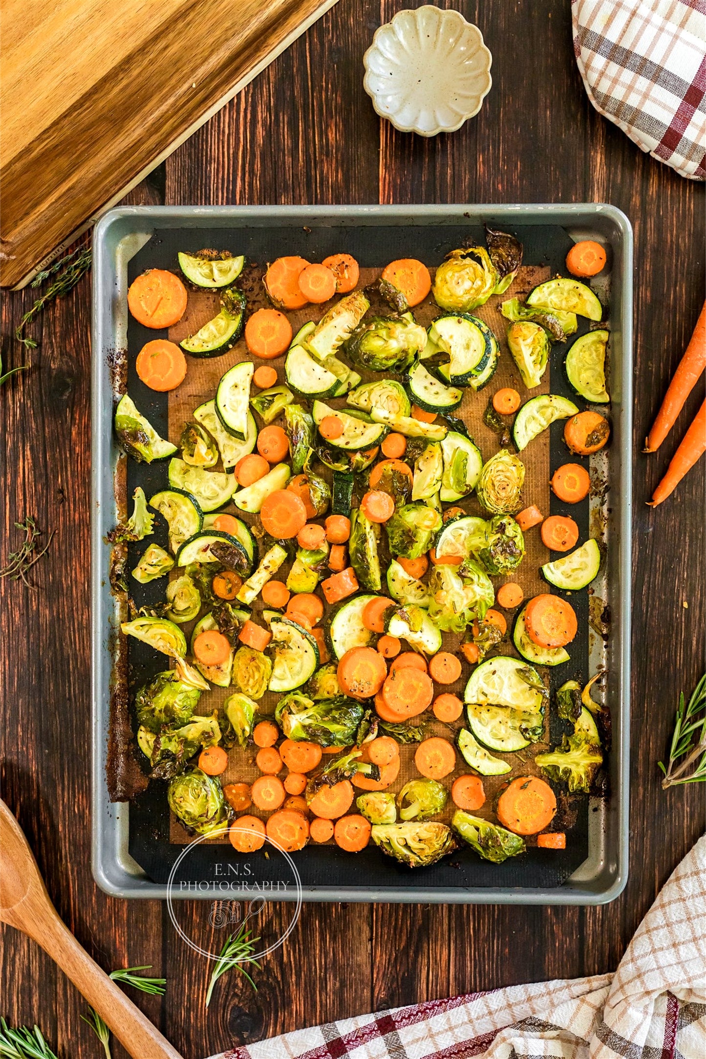 ROASTED MAPLE GARLIC PORK LOIN + ROASTED GARLIC VEGGIES BUNDLE