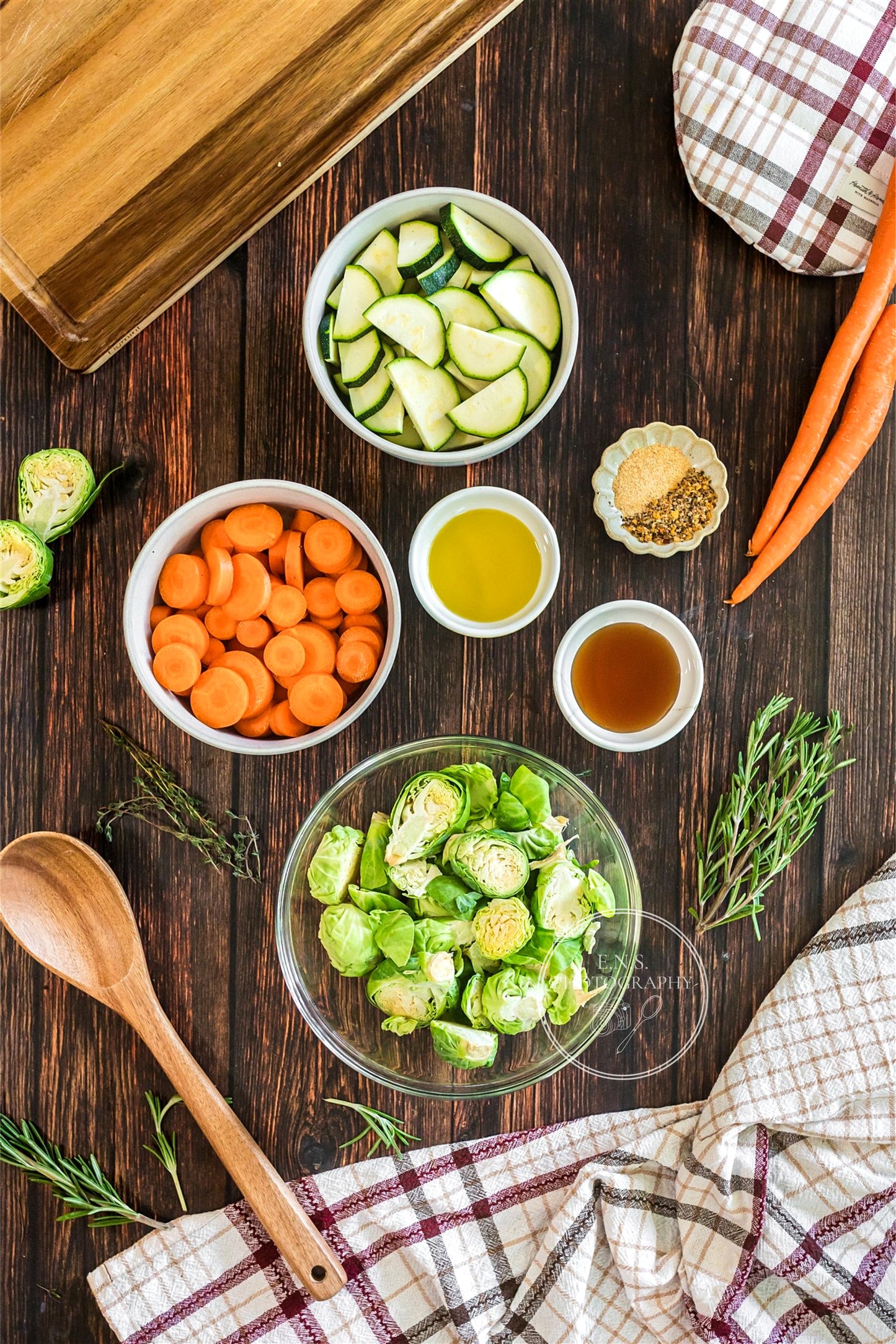 ROASTED MAPLE GARLIC PORK LOIN + ROASTED GARLIC VEGGIES BUNDLE