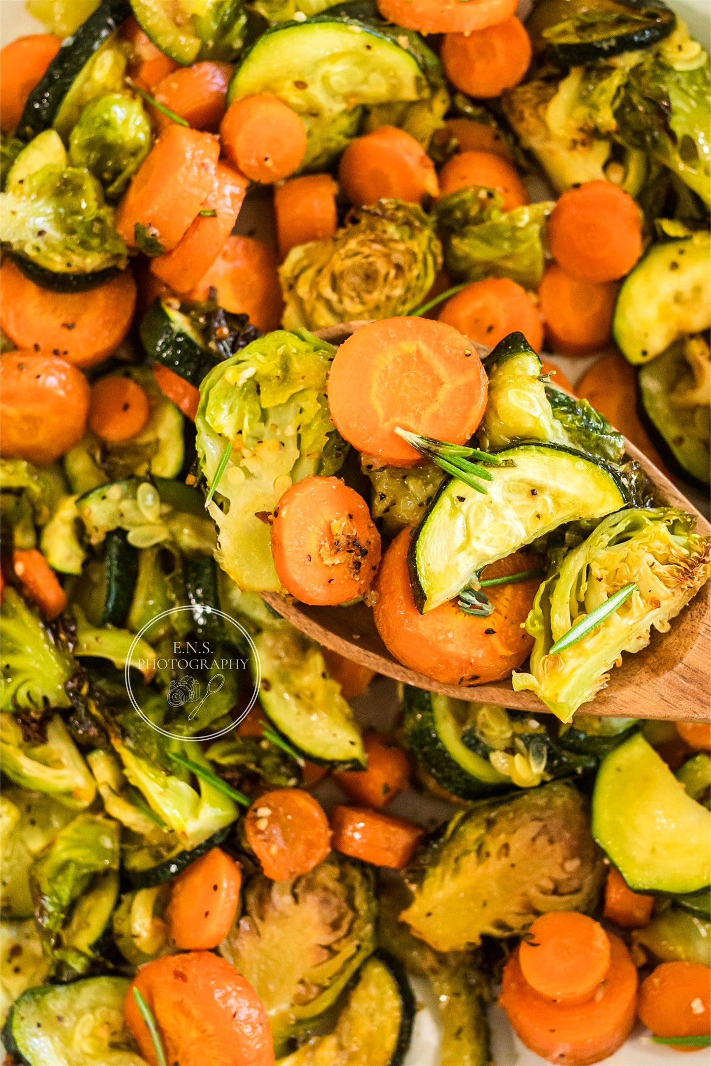 ROASTED MAPLE GARLIC PORK LOIN + ROASTED GARLIC VEGGIES BUNDLE