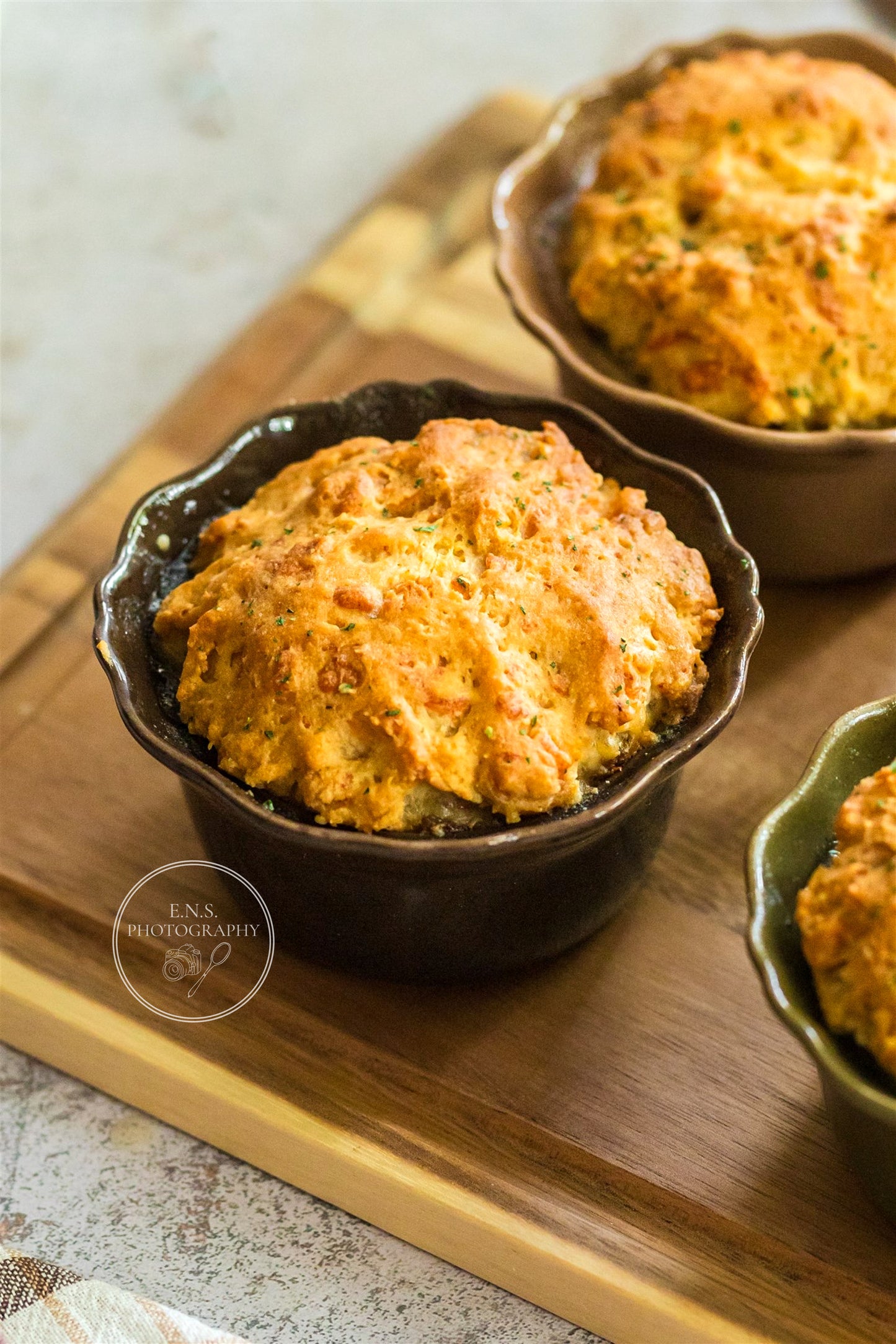 MINI BREAKFAST CASSEROLES (with video)