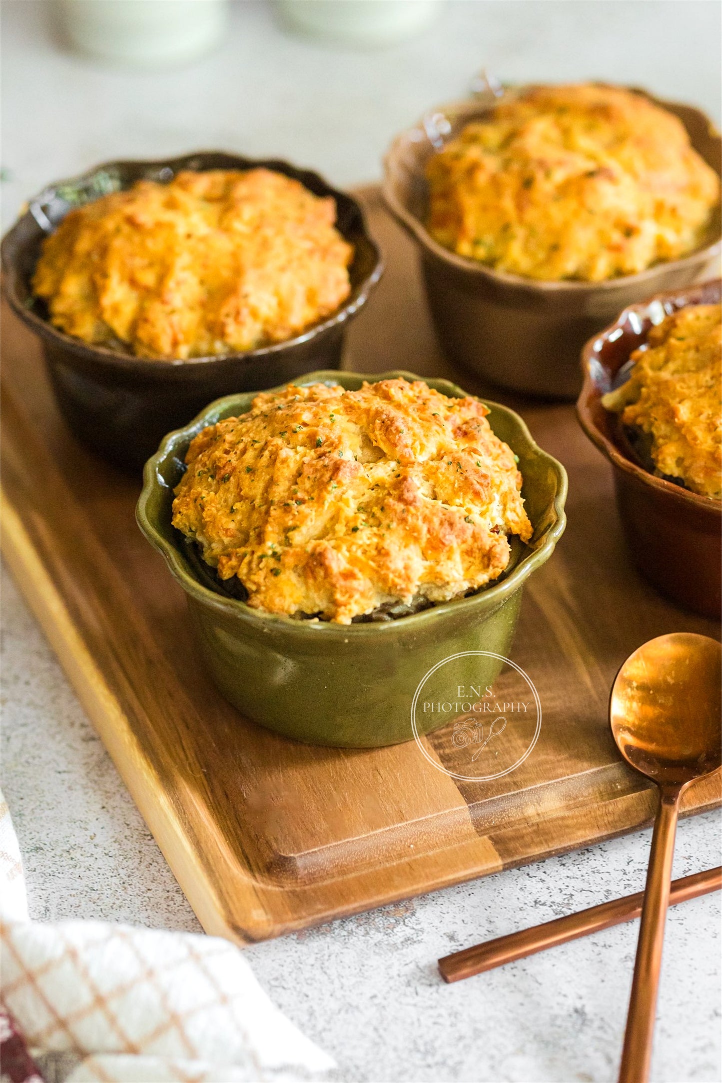 MINI BREAKFAST CASSEROLES (with video)