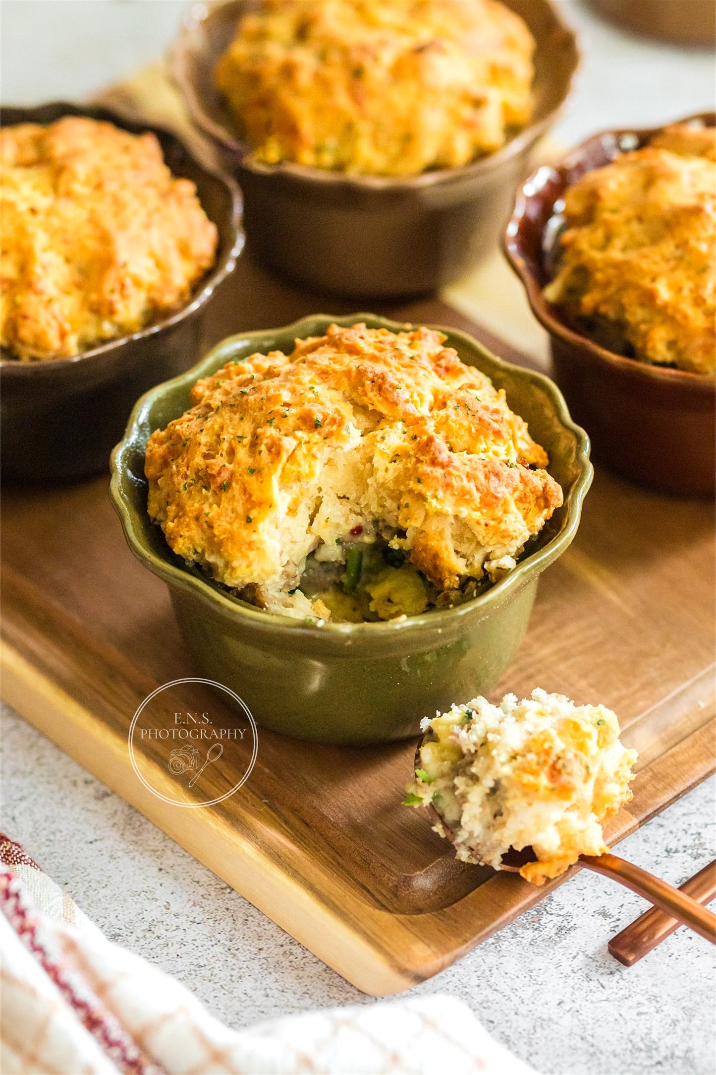 MINI BREAKFAST CASSEROLES (with video)